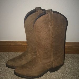 Cowgirl / Cowboy Boots